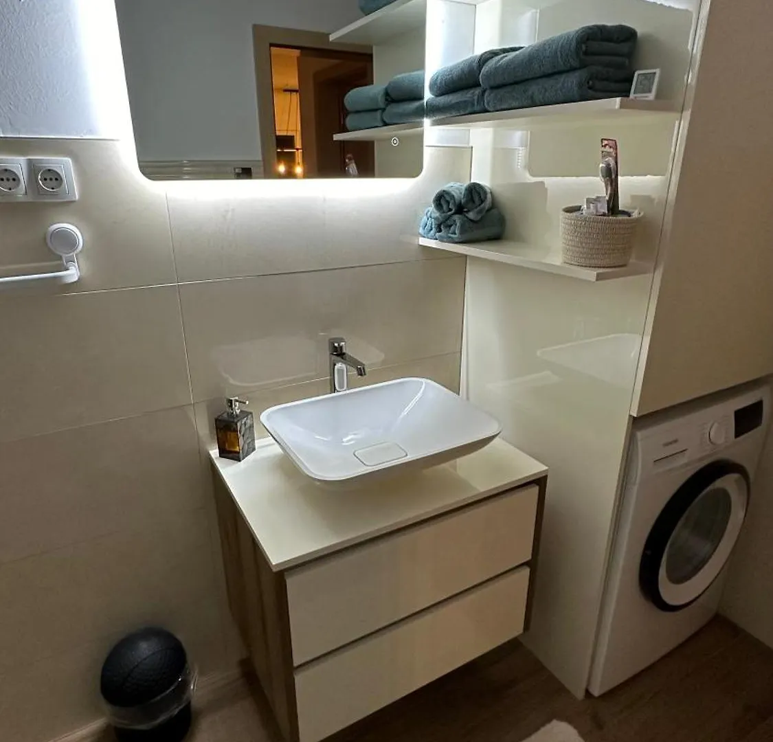 Ferienhaus Villa Poolhouse Flip Flop - Mit Privatem Pool Vir